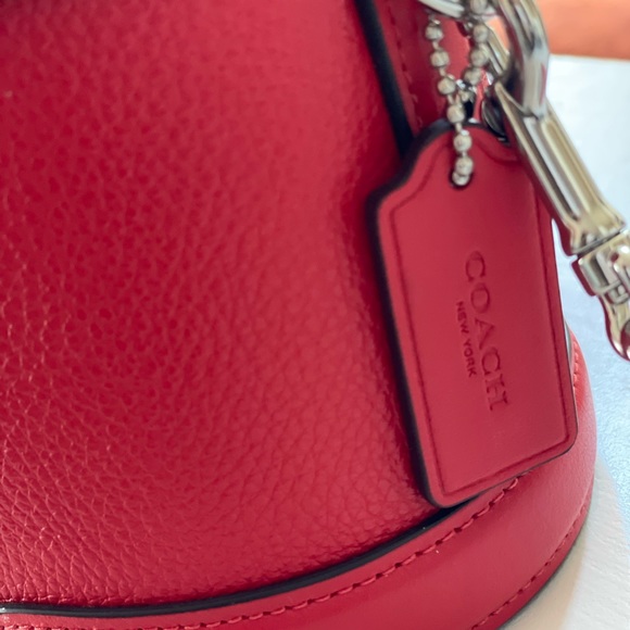 Coach purse - Picture 3 of 4